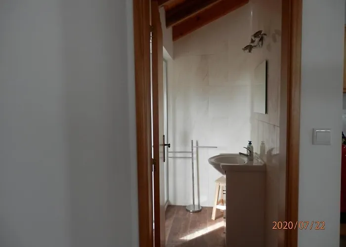 Adega Jaquet Chalet Biscoitos (Sao Jorge)